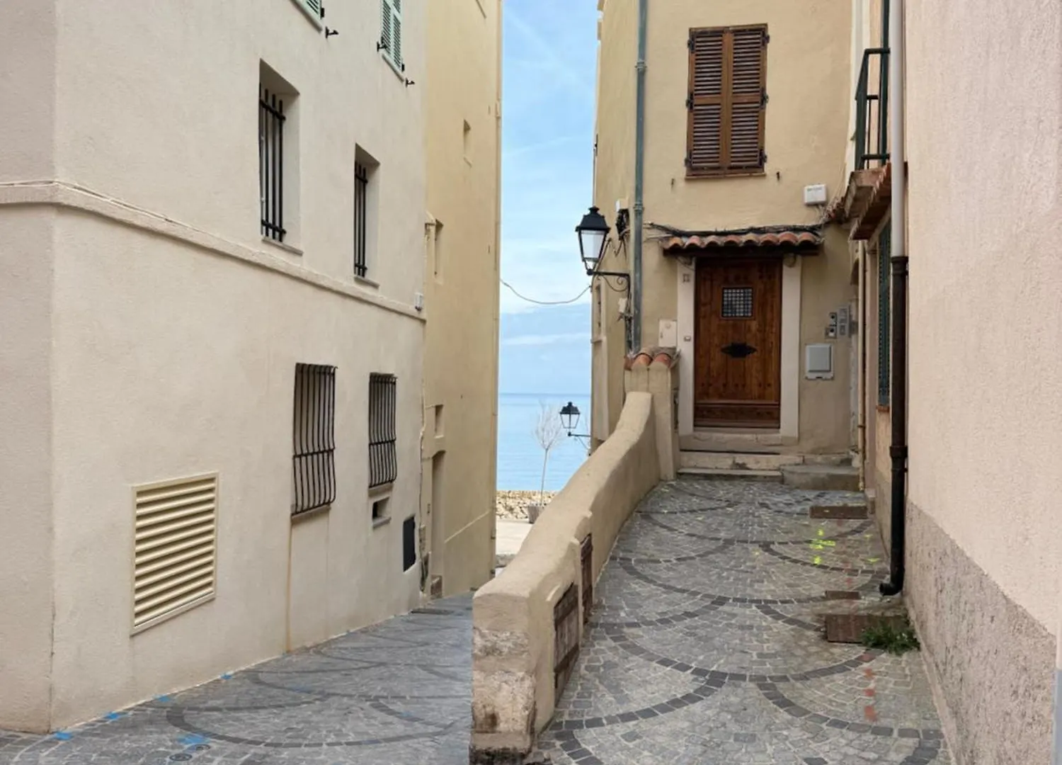 Apartment New - Studio Vieil Antibes - Les Remparts