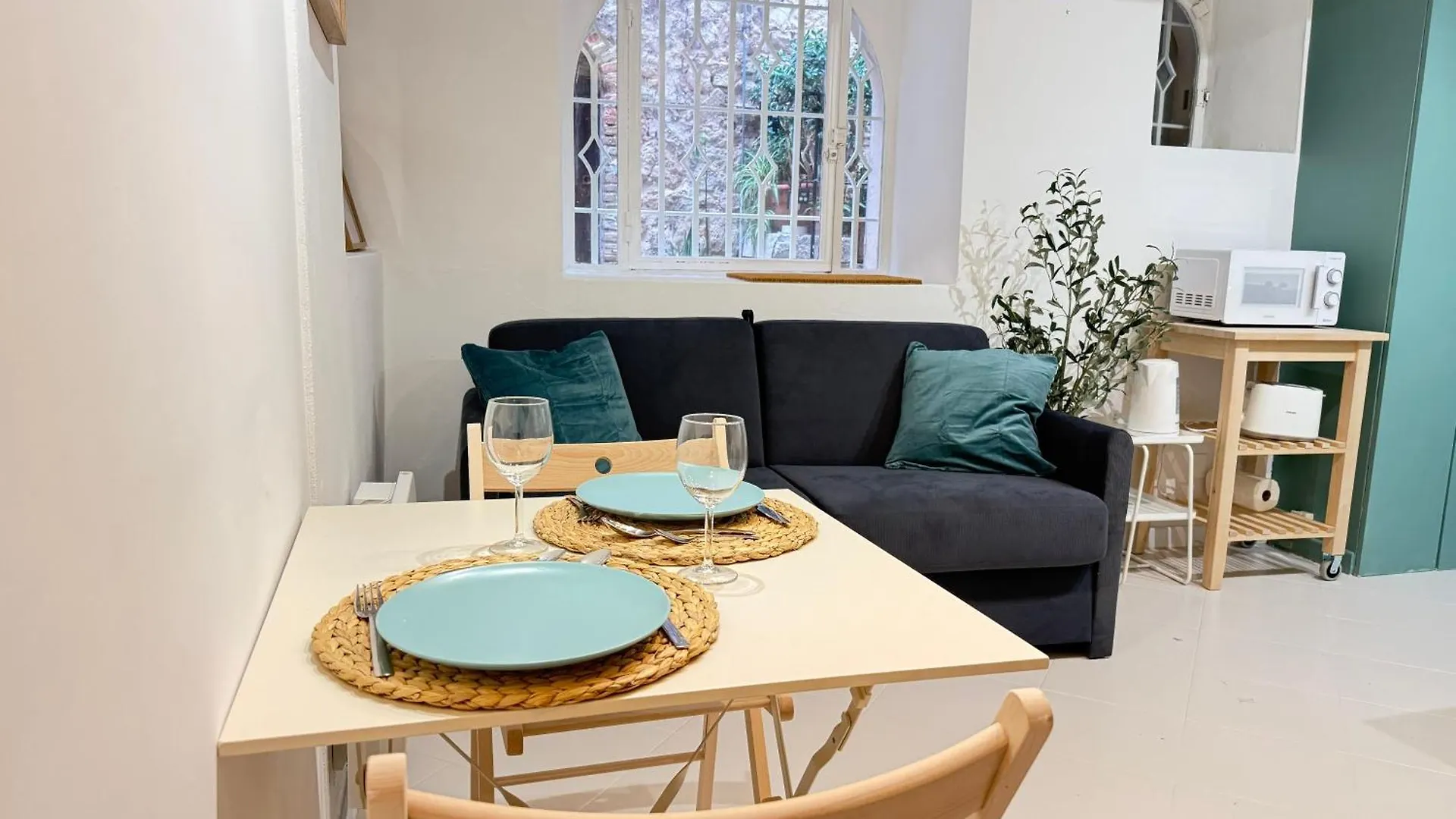 New - Studio Vieil Antibes - Les Remparts location